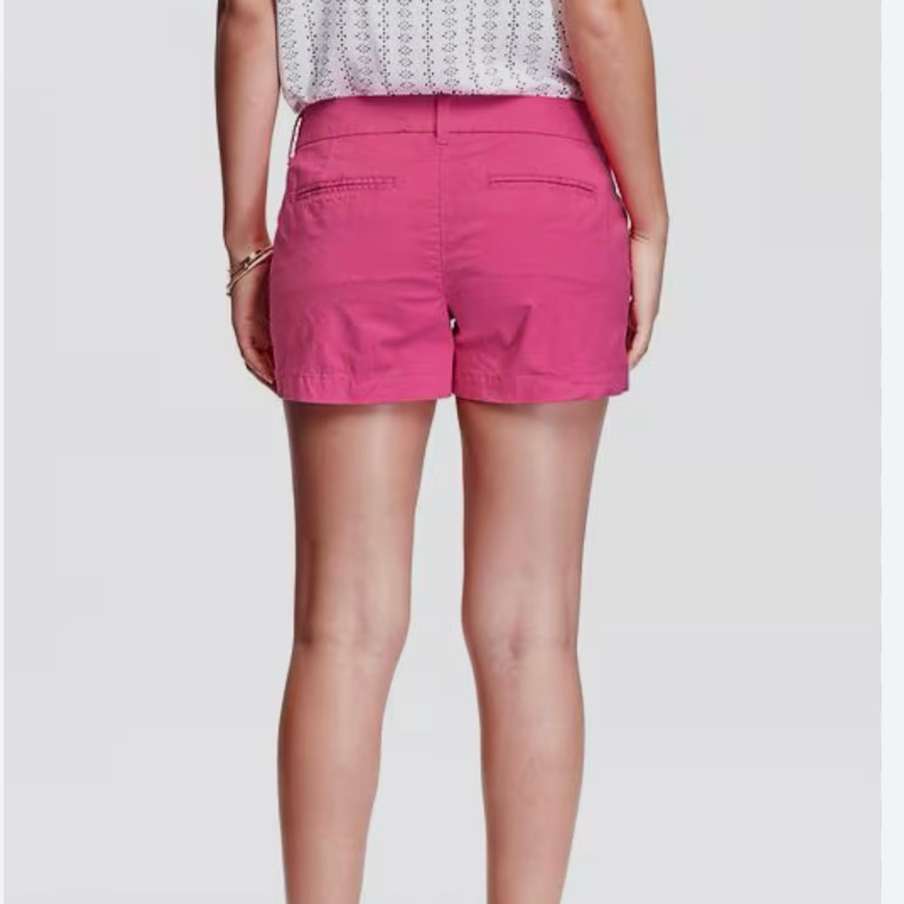 GAP pink shorts